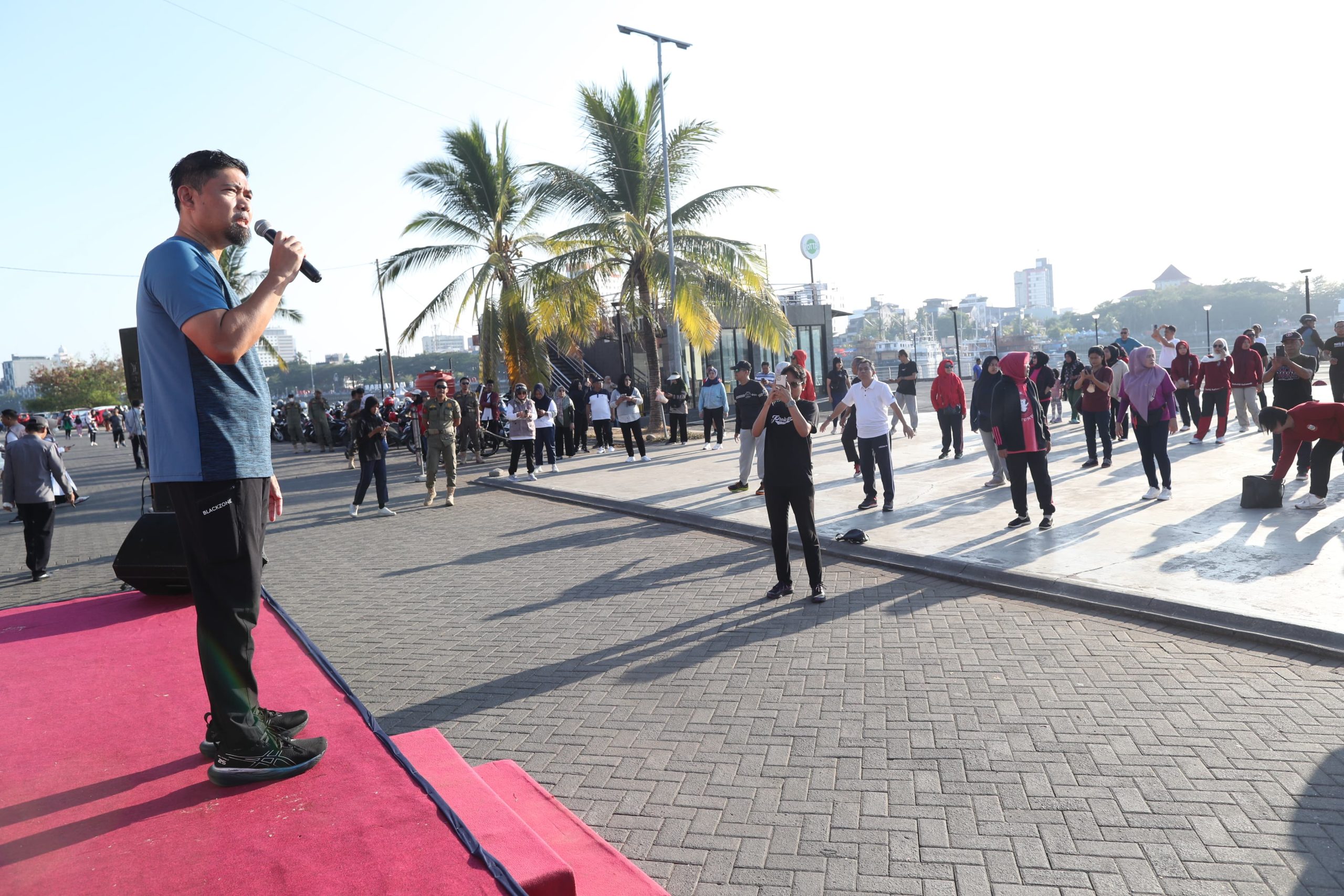 Jalan Sehat dan Senam Bersama, Pjs Wali Kota Makassar  Olahraga Investasi Berharga
