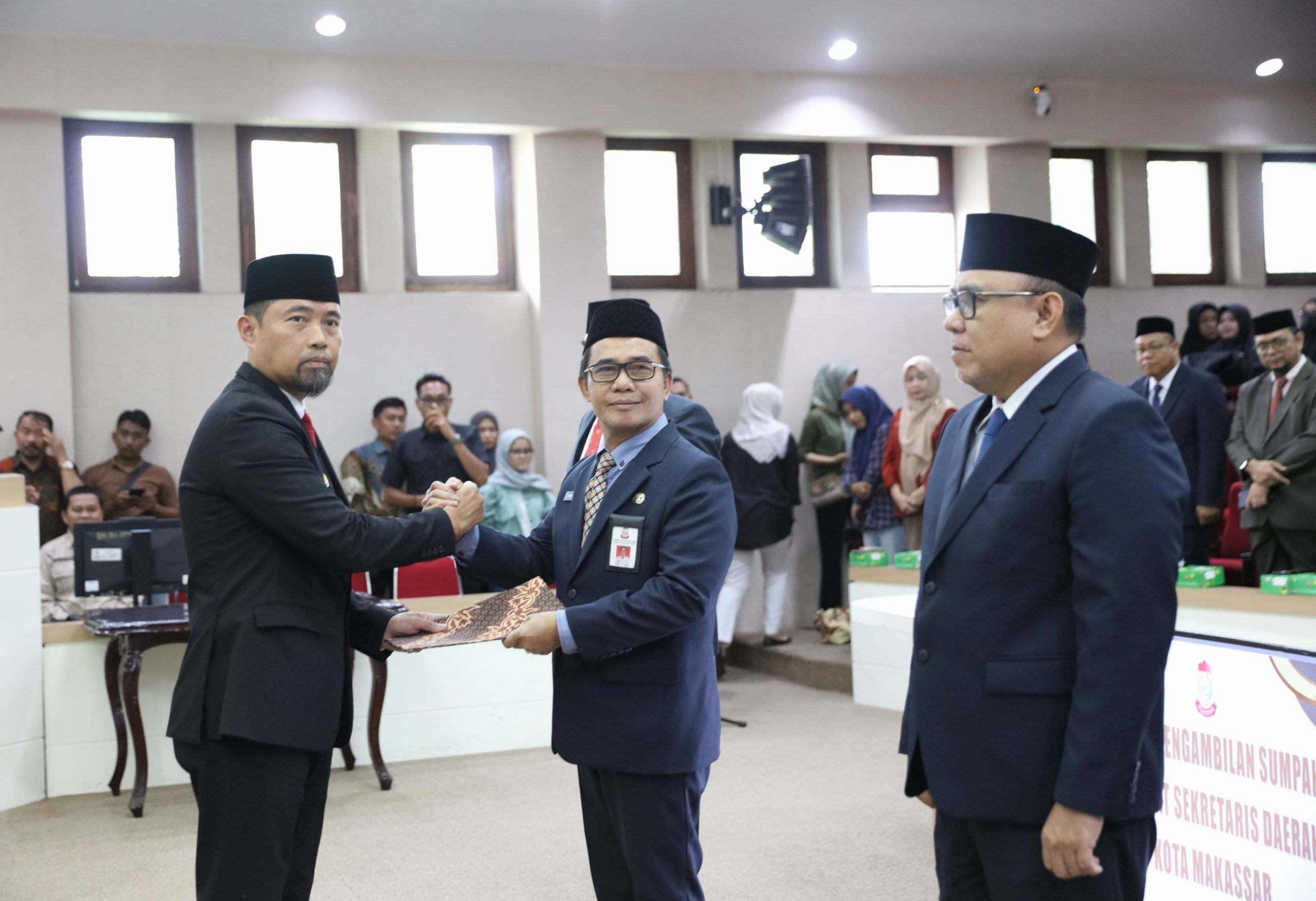 Dilantik Sebagai Pj Sekda, Irwan Rusfiady Siap Tingkatkan Kinerja Pemkot Makassar