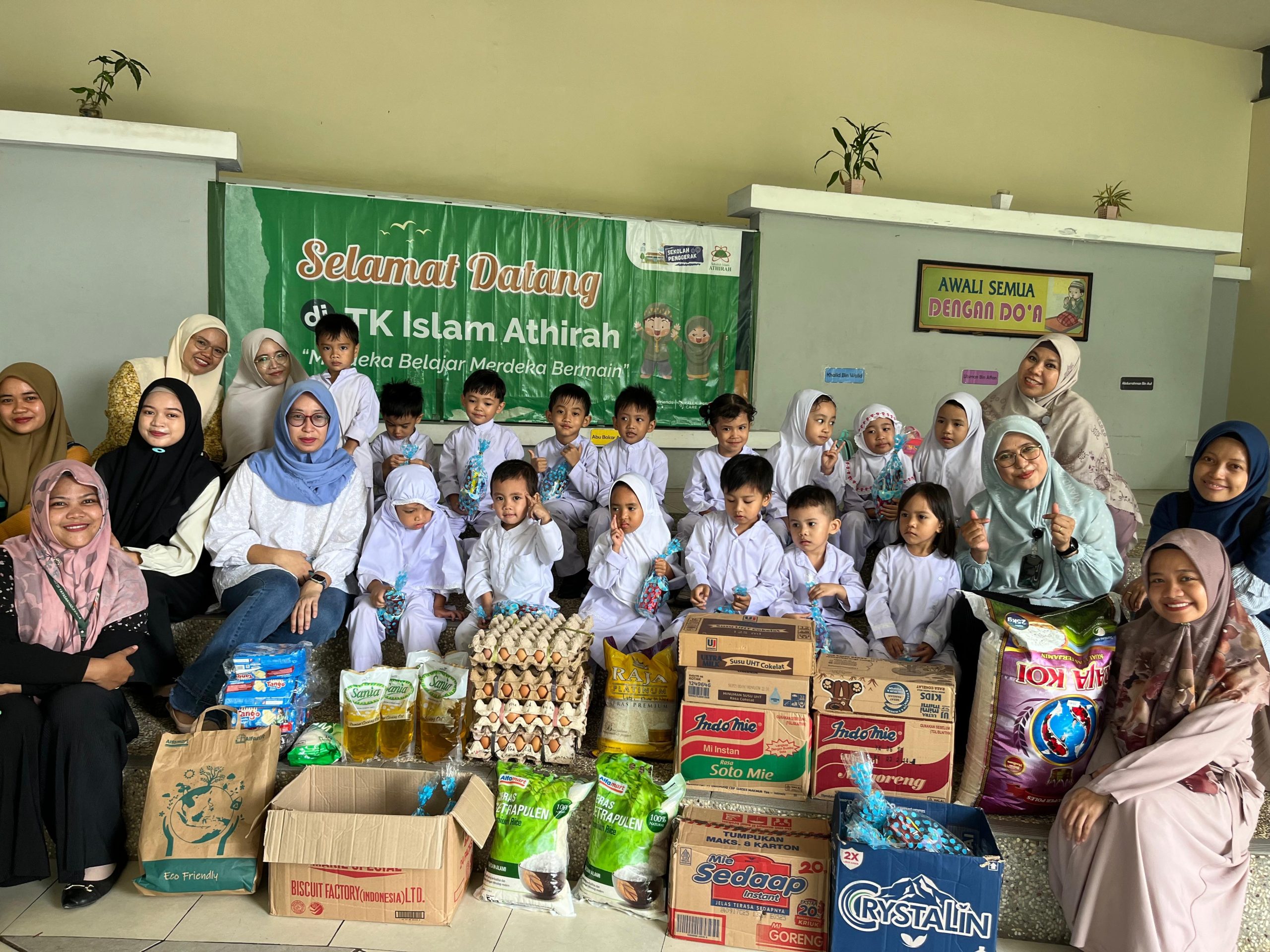 Project Penguatan Profil Pelajar Pancasila: Sipakatau, Sipakainga, Sipakalebbi melalui kegiatan berbagi kebaikan
