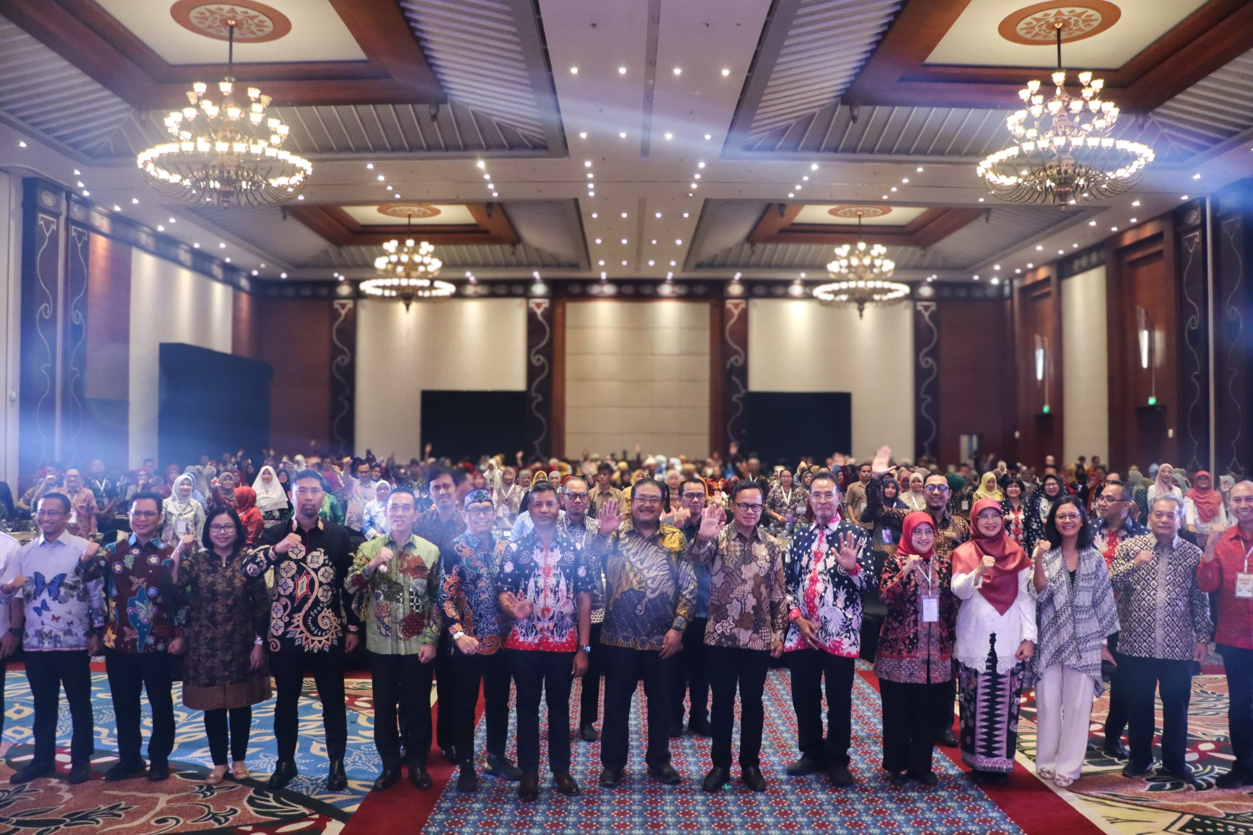 Pjs Arwin Harap Penghargaan Implementasi KTR di Makassar Berkorelasi Tekan Angka Stunting