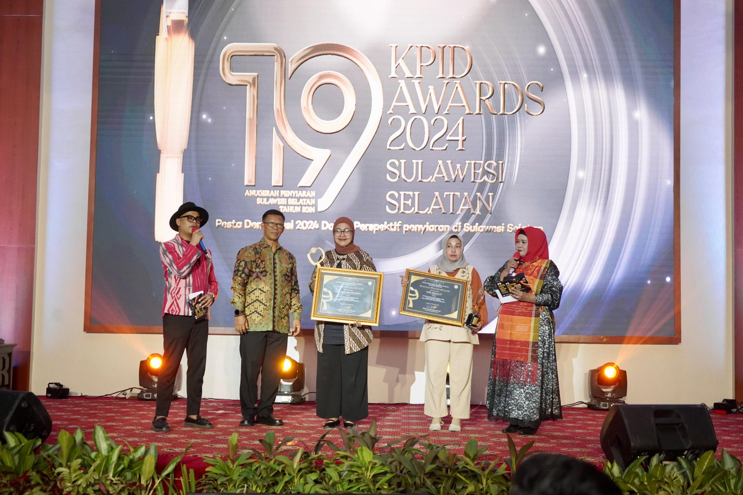 Wakapendam XIV/Hsn Hadiri Malam Puncak Anugerah Penyiaran Sulsel XIX KPID Awards 2024 Sulsel
