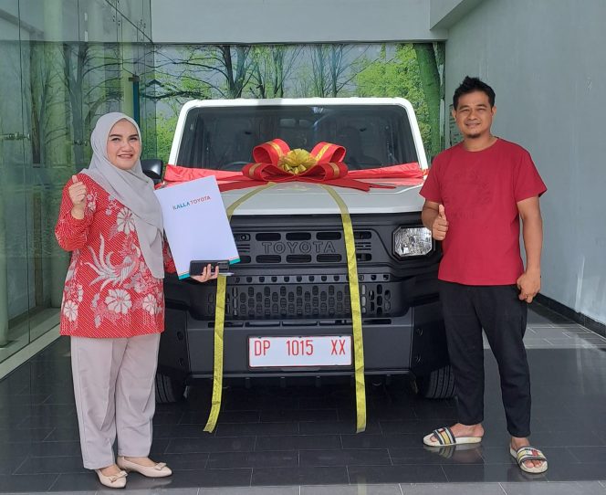
					Hilux Rangga Jadi Primadona dan Laris Manis, Pelaku Bisnis Jatuh Cinta  Dengan Model Eksterior Yang Gagah dan Handal