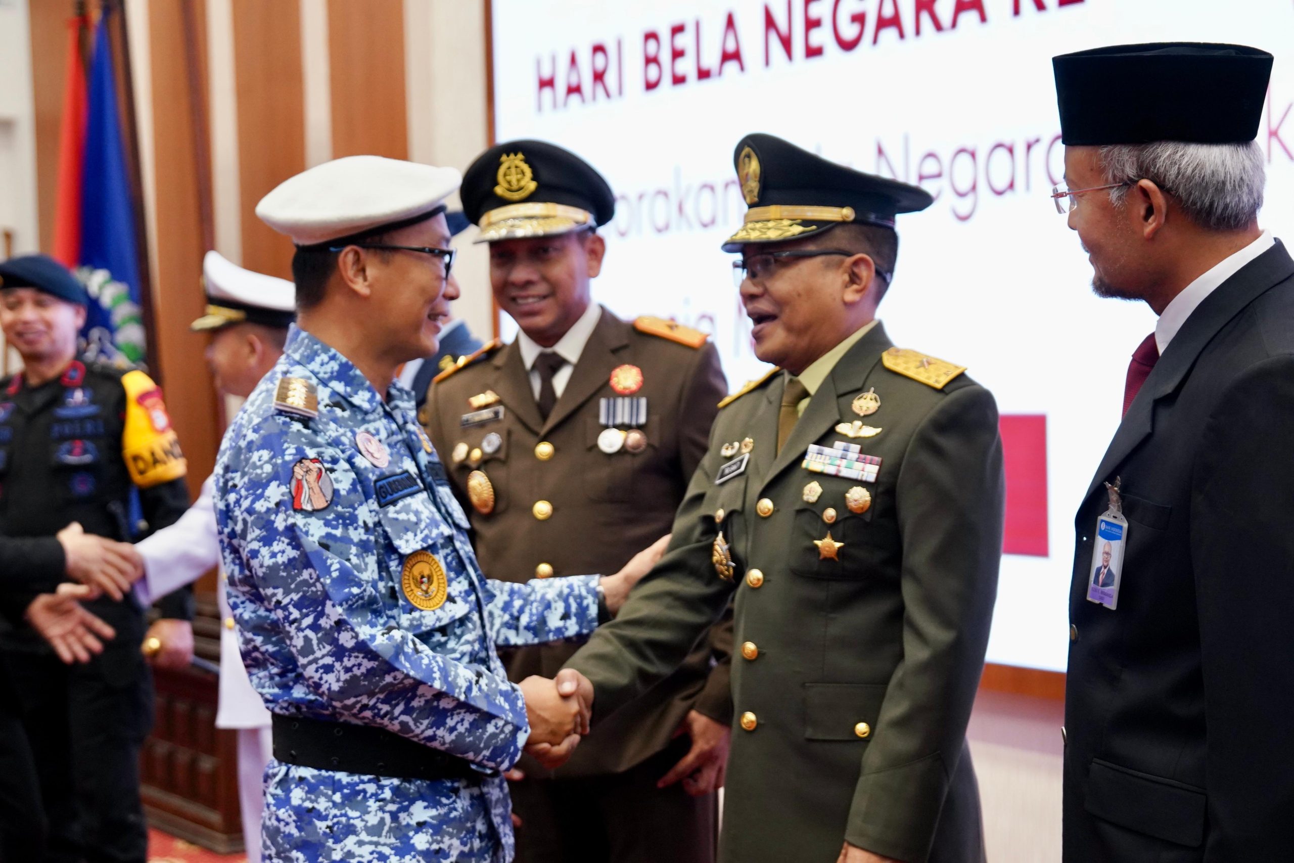 Brigjen TNI Tri Saktiyono Hadiri Upacara Peringatan Hari Bela Negara Ke-76 Tingkat Prov. Sulsel
