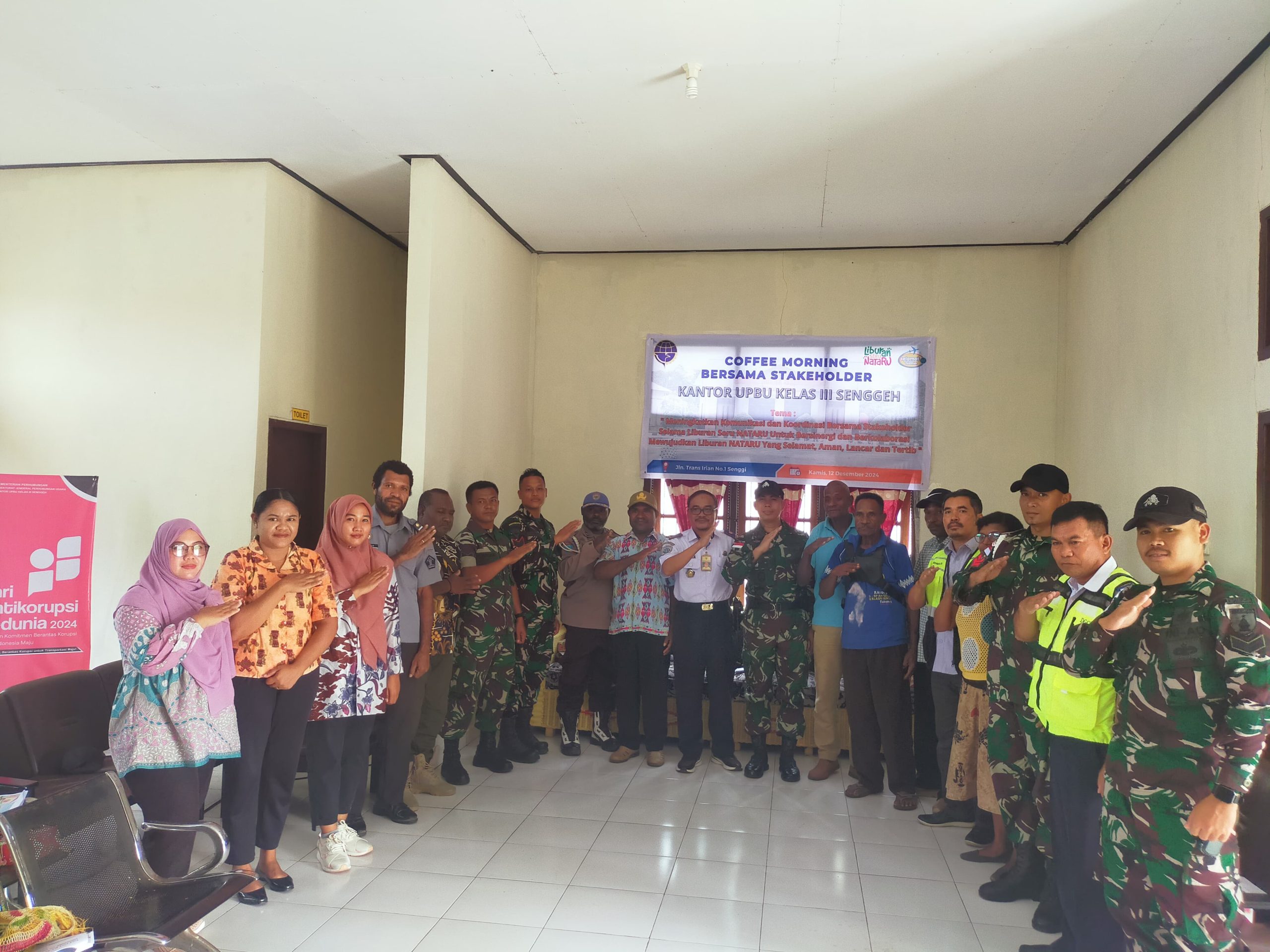 Meningkatkan Komunikasi dan Kordinasi bersama Stakholder Selama Liburan Natal dan Tahun Baru, Satgas Yonif 512QY menjamin Keamanannya di Wilayah Distrik Senggi.