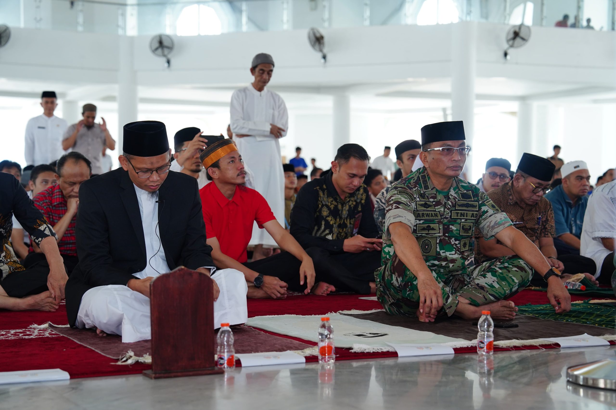Kabintaljarahdam XIV/Hsn Hadiri Peringatan Isra’ Mi’raj di Masjid Kubah 99 Asmaul Husna