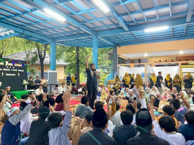 
					Bukber SD Islam Athirah 2 Hadirkan Hiburan Dongeng Ceria dan Inspiratif