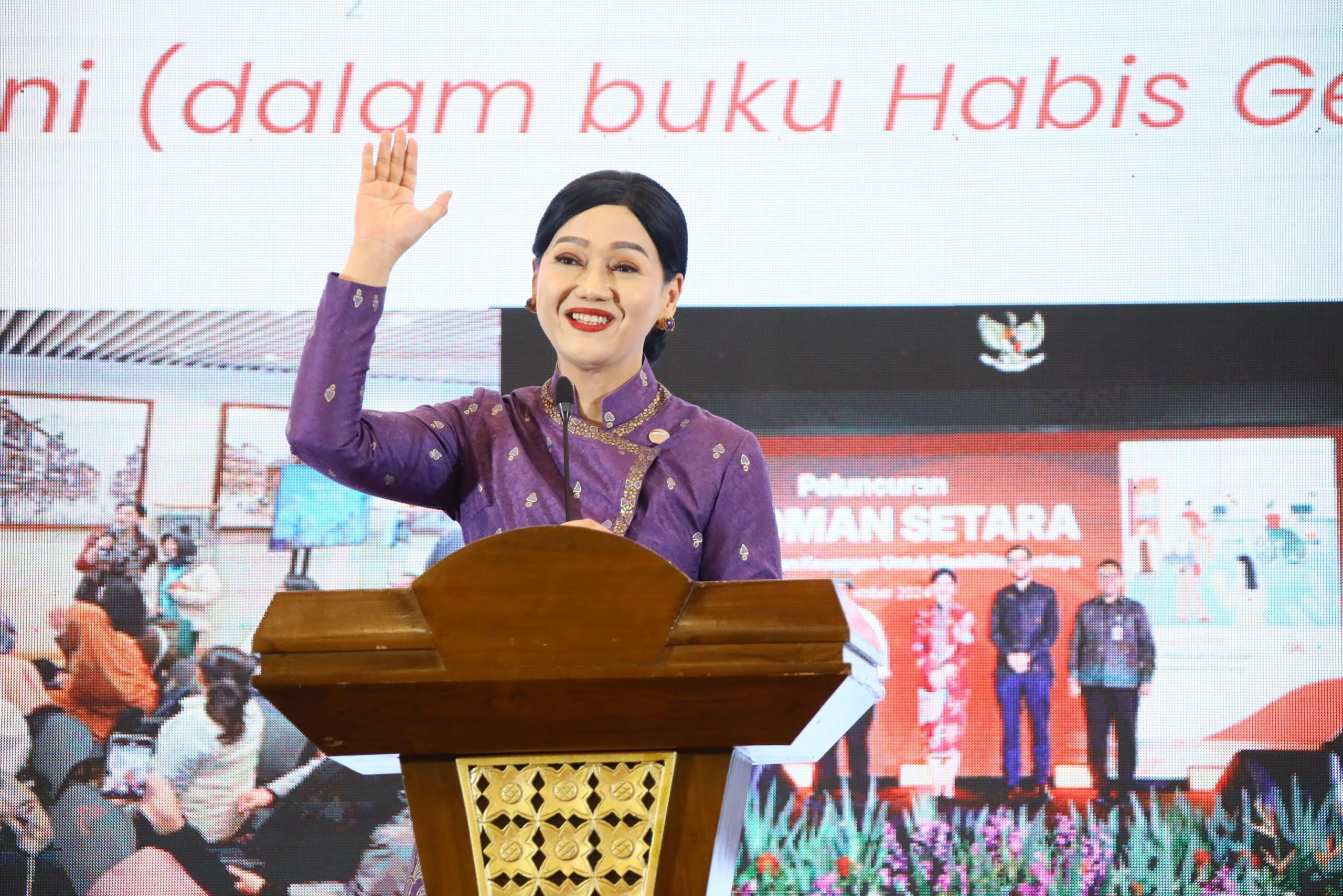 Pentingnya Literasi Keuangan Bagi Perempuan Hebat Pekerja Migran Indonesia