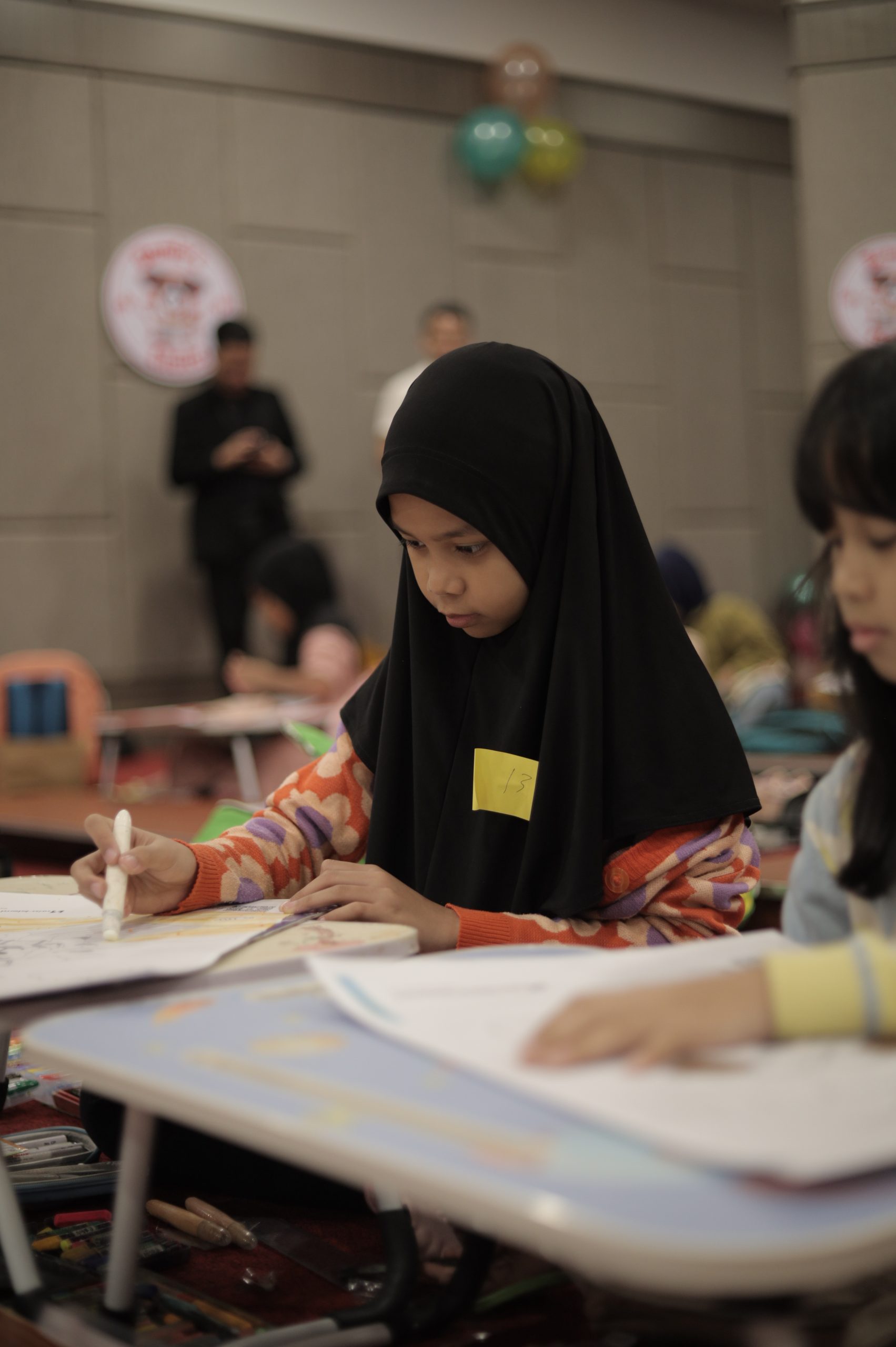 Swiss-Belinn Panakkukang Makassar Sukses Gelar Lomba Mewarnai