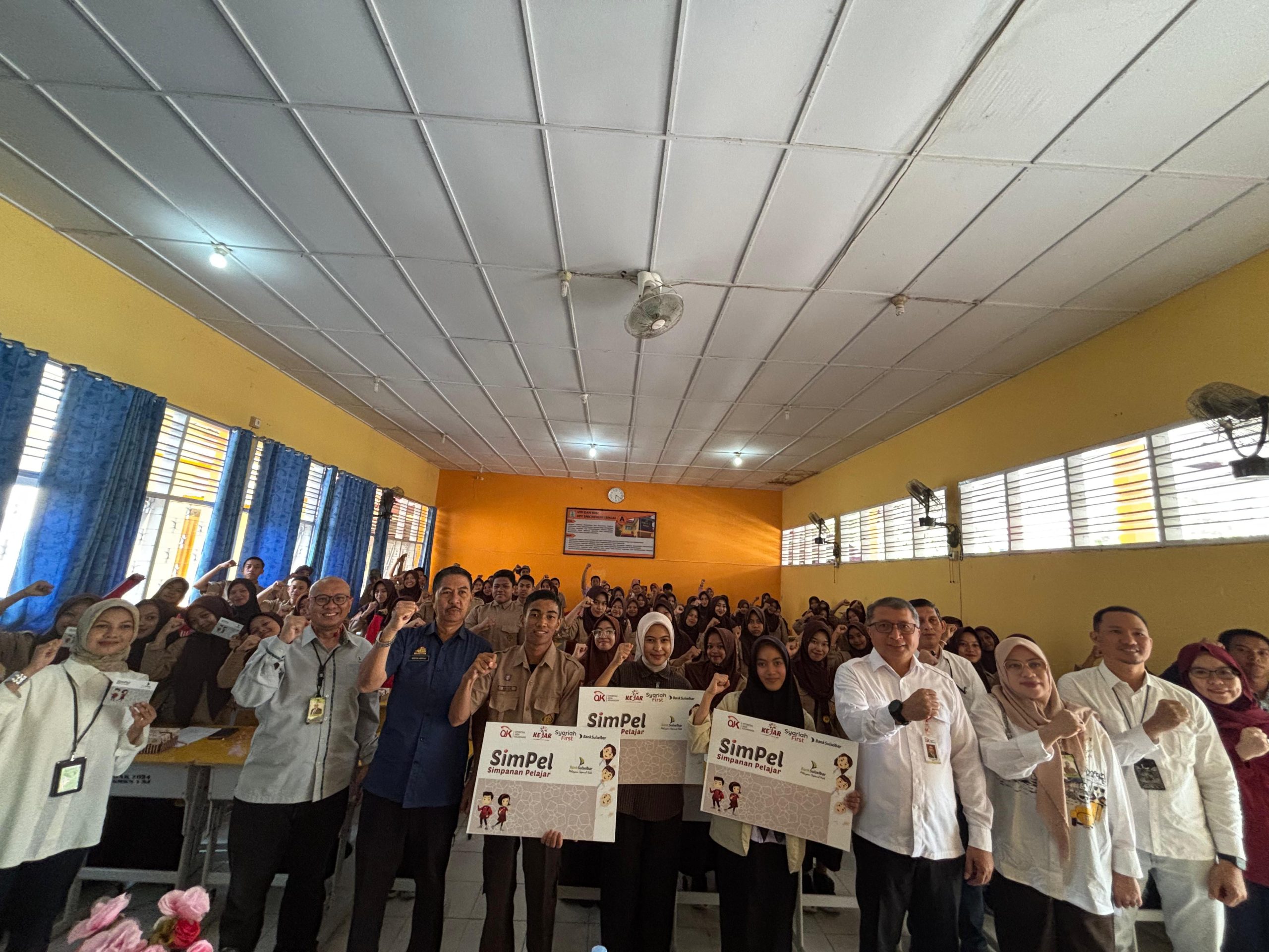 OJK Bersama Pemerintah Kabupaten Sinjai Gelar Literasi Keuangan Bagi Pelajar dan Pelaku UMKM