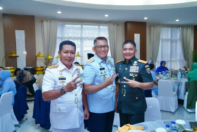 
					 Pangdam XIV/Hsn